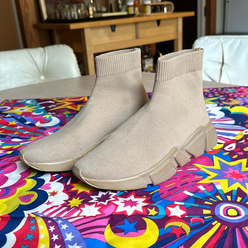 Steve Madden sock sneaker
